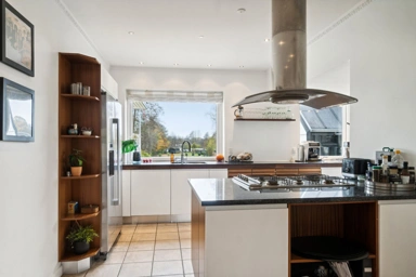 Kitchen - 1936 Villa with Garden in Ry