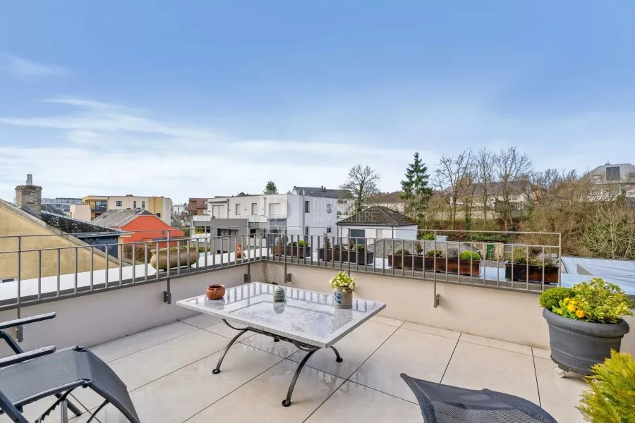 Terrasse - Penthouse avec Terrasses à Steinfort
