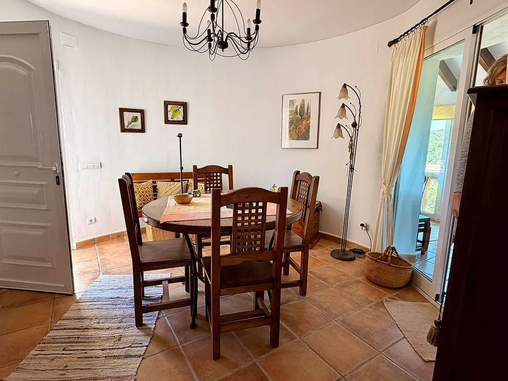 Söögituba - Chalet with Pool and Terrace in Pedreguer
