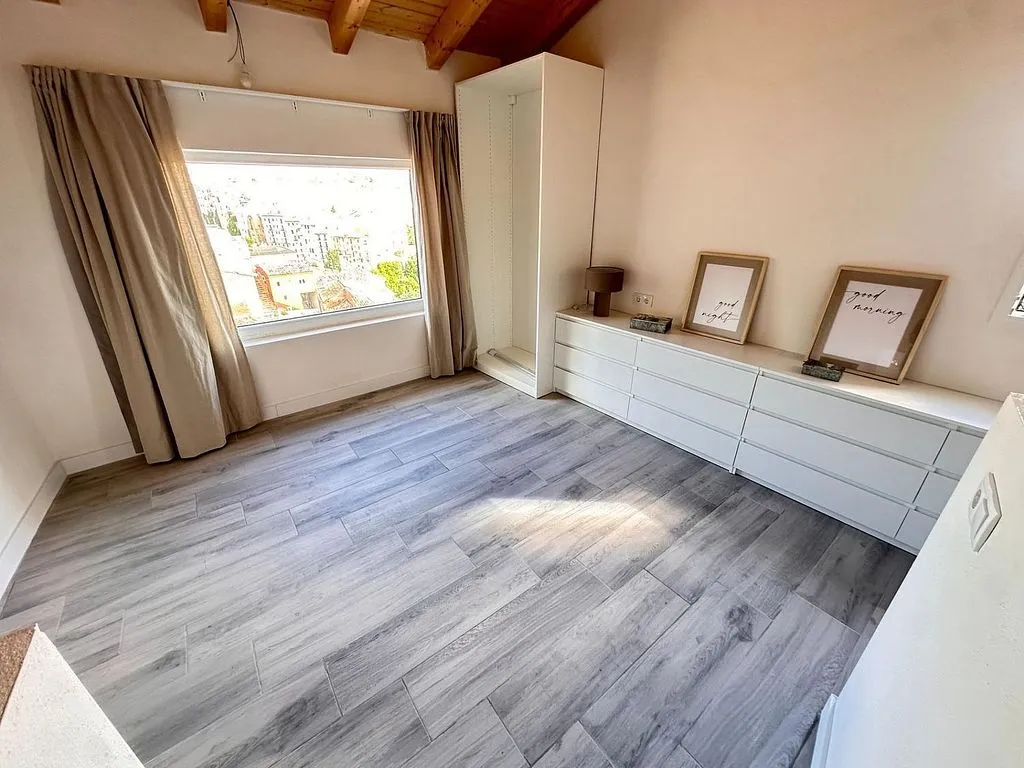 Chambres - Modern Chalet with City Views in San Antón