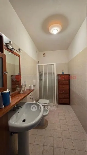 Salles de bain - Duplex Apartment with Garden in Arezzo