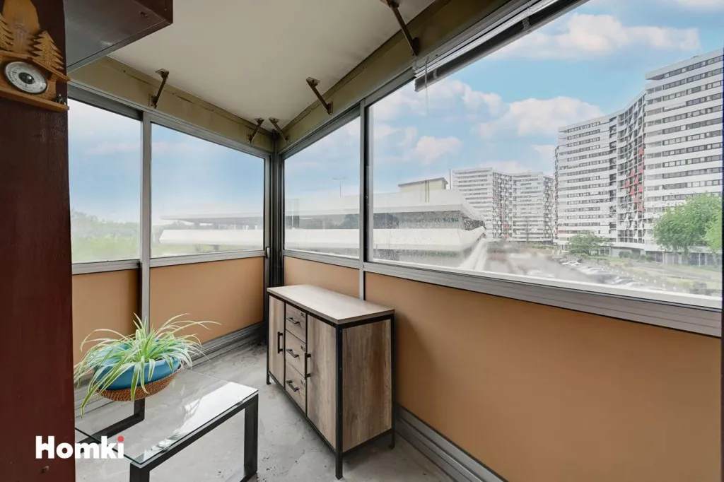 Rõdu - Apartment with Balcony in Créteil