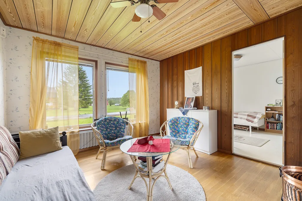 Séjour - One-Storey House with Garden in Ale, Luleå