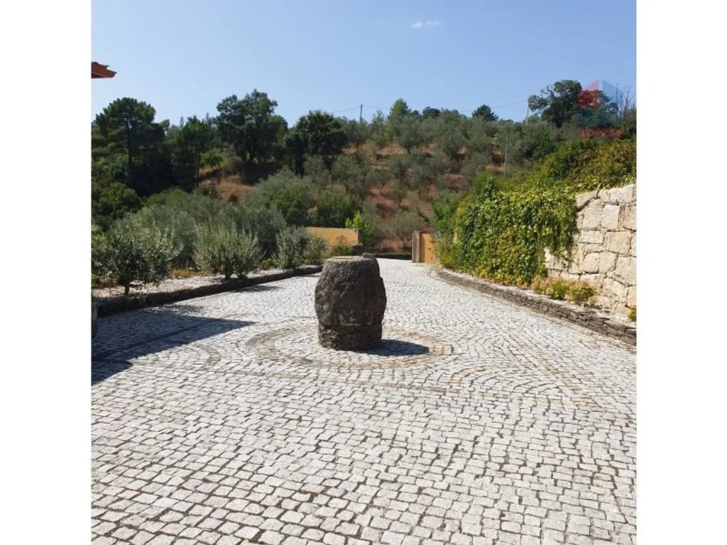 Välivaade - Luxury House with Olive Grove in Vila Real
