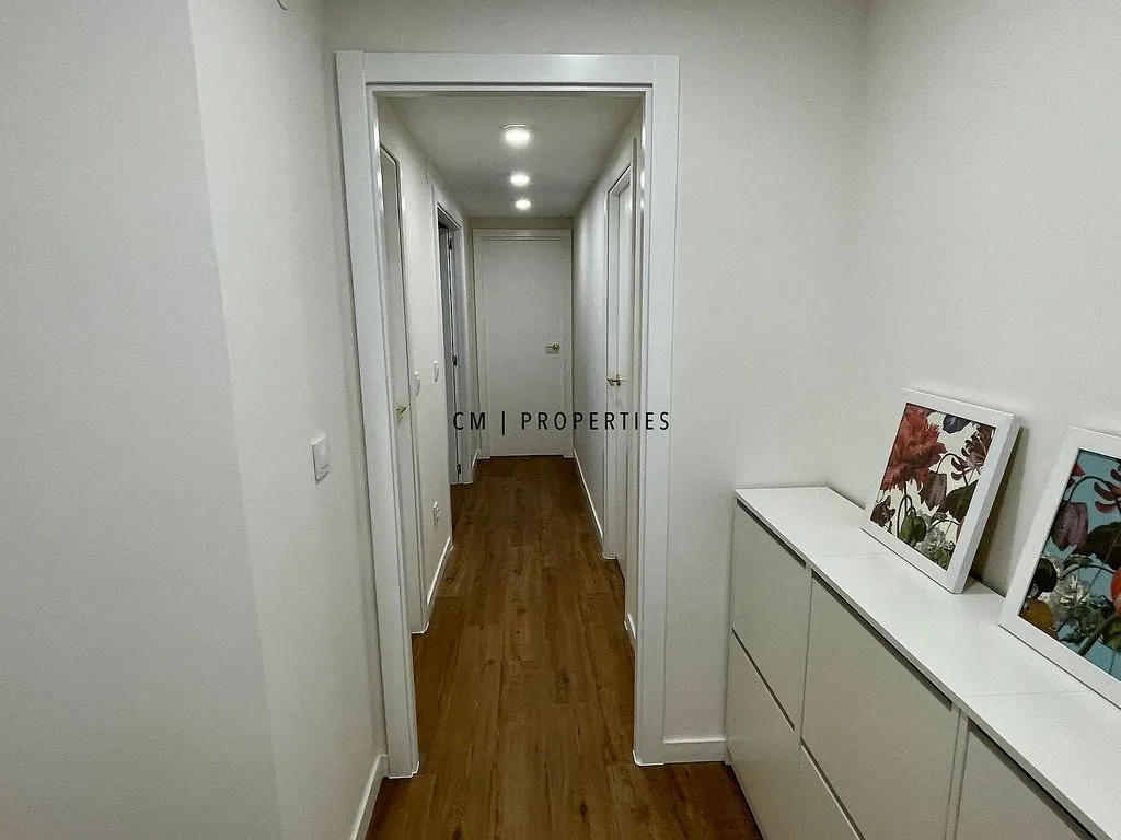 Entrée - Furnished Flat with Garage in Russafa, Valencia