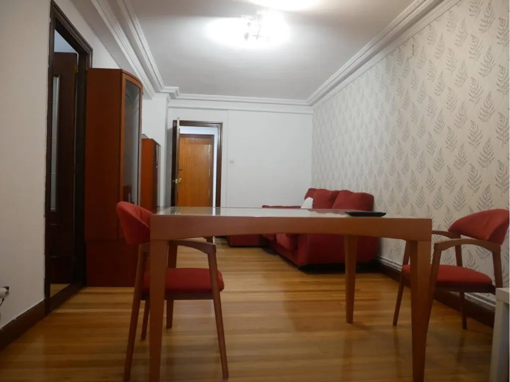 Söögituba - Bright Flat with Balcony in Kalero