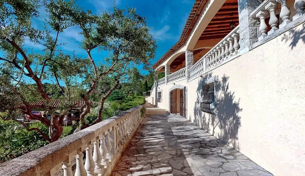 Terrass - Luxury Villa with Sea View in Cannes