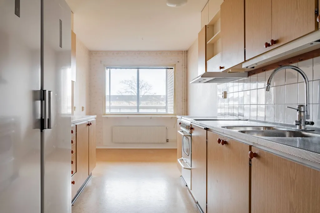 Cuisine - Apartment with South Balcony in Central Helsingborg
