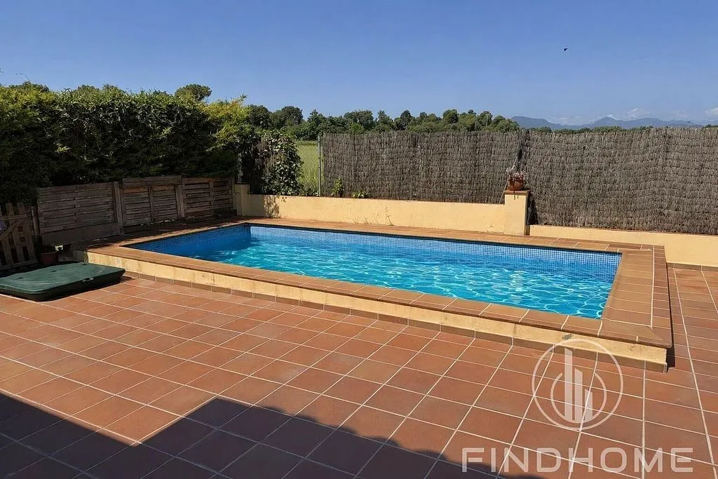 Piscine - Penthouse with Pool in La Torre Mas Pau