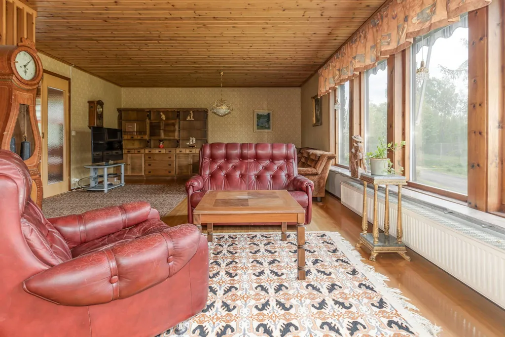 Elutuba - 1-Storey Villa with Garden in Lantlig Setting