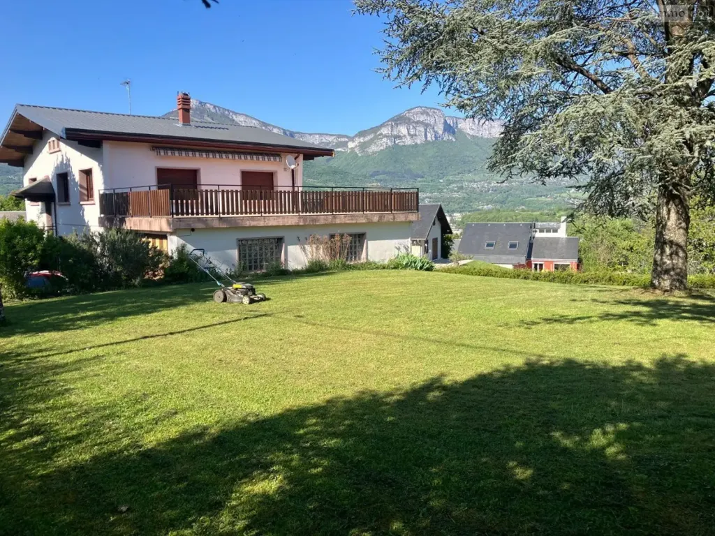 Jardin - Maison avec Vue Montagne à Barberaz