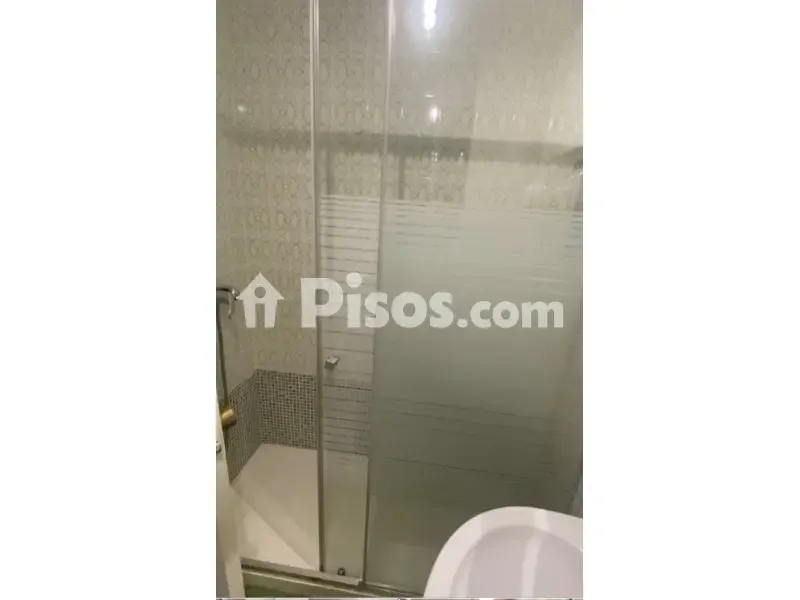 Bagni - Student Flat with Balcony near Canalejas