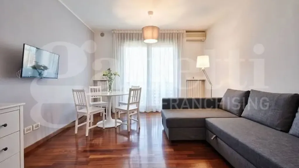 Elutuba - Modernised 2-Bed Apartment with Lift in Treviso
