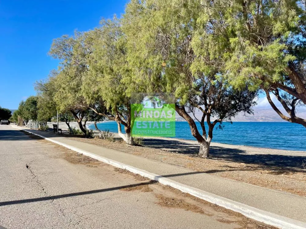 Corner Plot with Sea View in Tavronitis