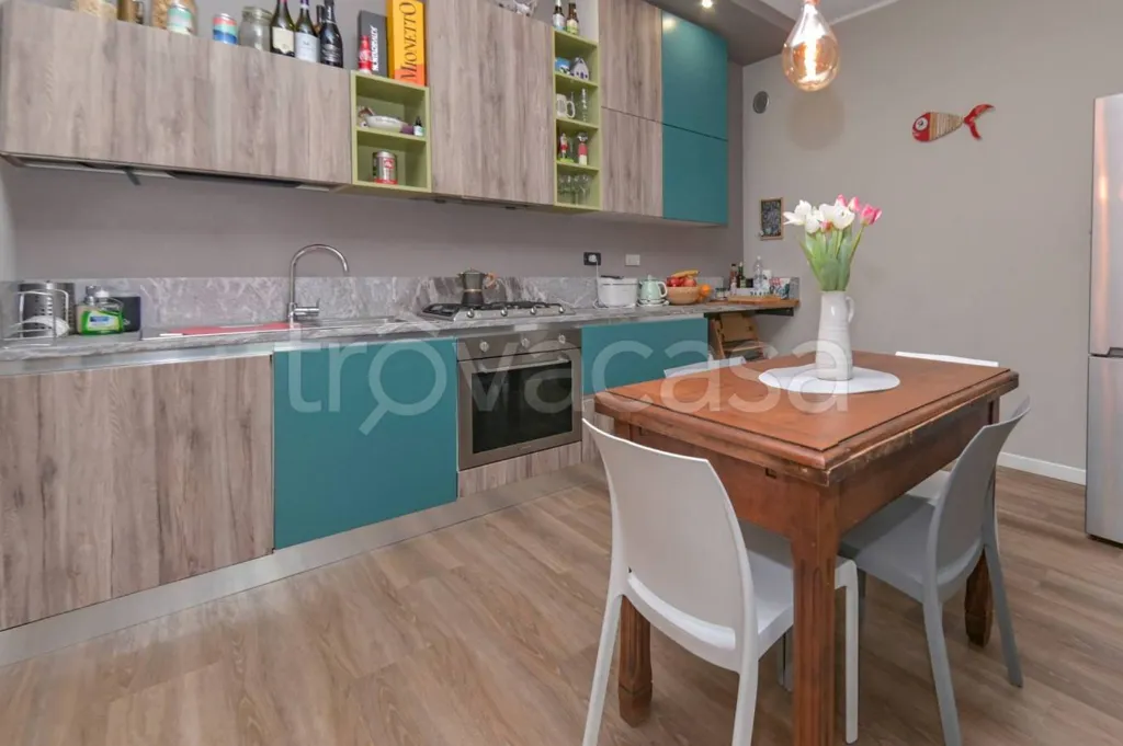 Cuisine - Ground Floor Apartment with Balcony in Pino Torinese