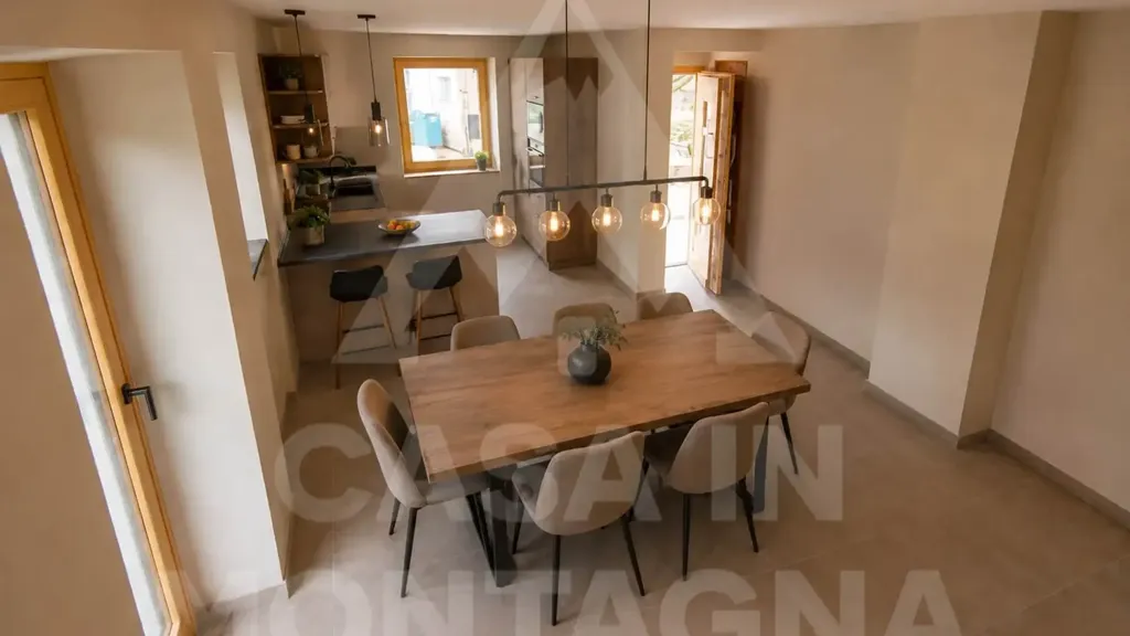Salle à manger - Rearranged Apartment with Balcony in Varena