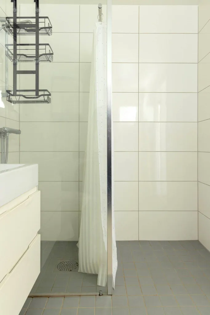 Bagni - Apartment with South-West Balcony in Central Lagan
