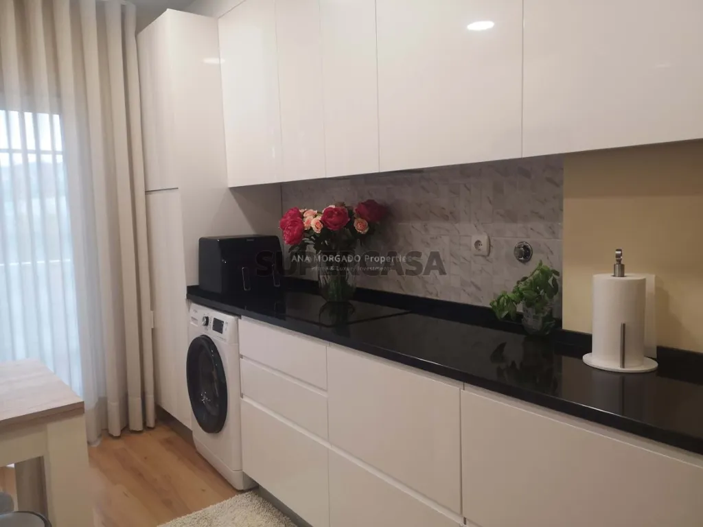 Cuisine - Luxury Flat with Balcony in Quinta da Beloura