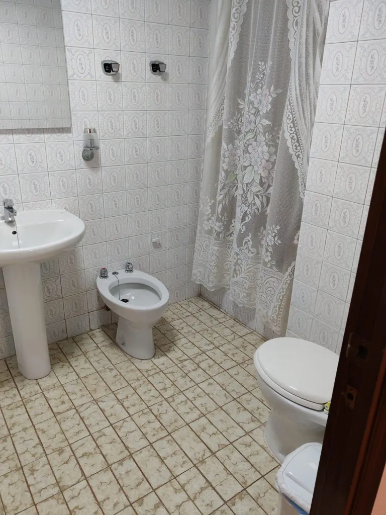 Vannitoad - Student Flat with Terrace in San Pedro