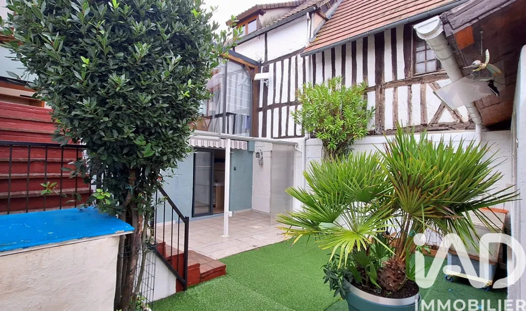 Jardin - Maison du 19ème à Rénover avec Terrasse au Val d'Hazey