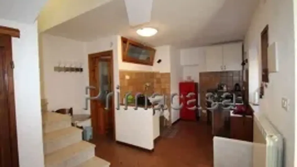 Living Room - Three-Level House with Garden in Fumane