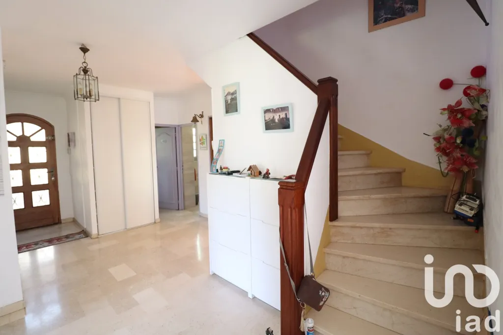 Esik - Luxury Villa with Pool in Pompignac