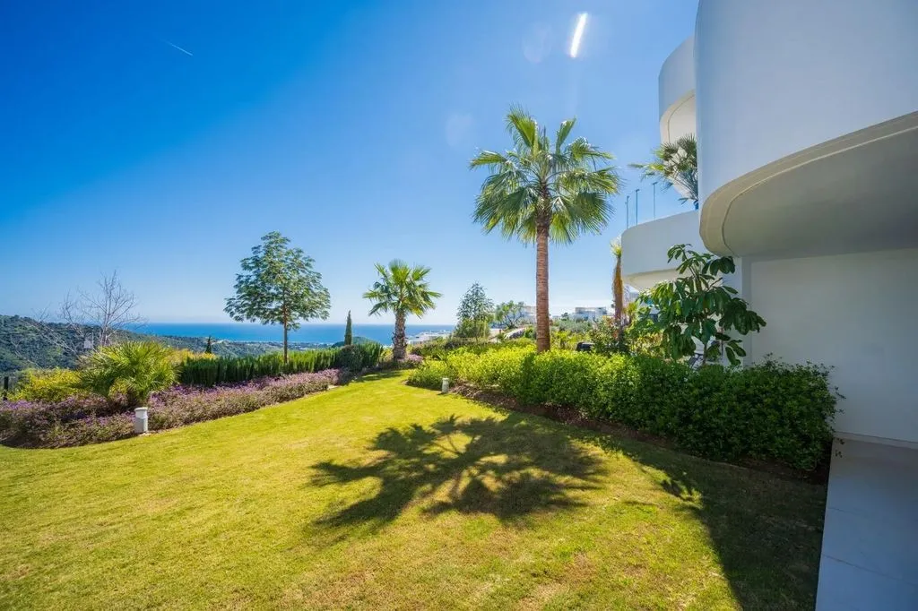 Jardin - Luxury Flat with Sea View in Ojén, Marbella
