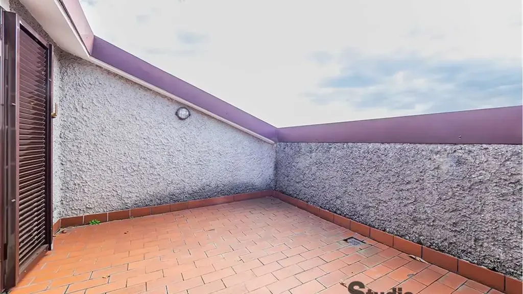 Terrasse - Luxury Villa with Panoramic View in Ello