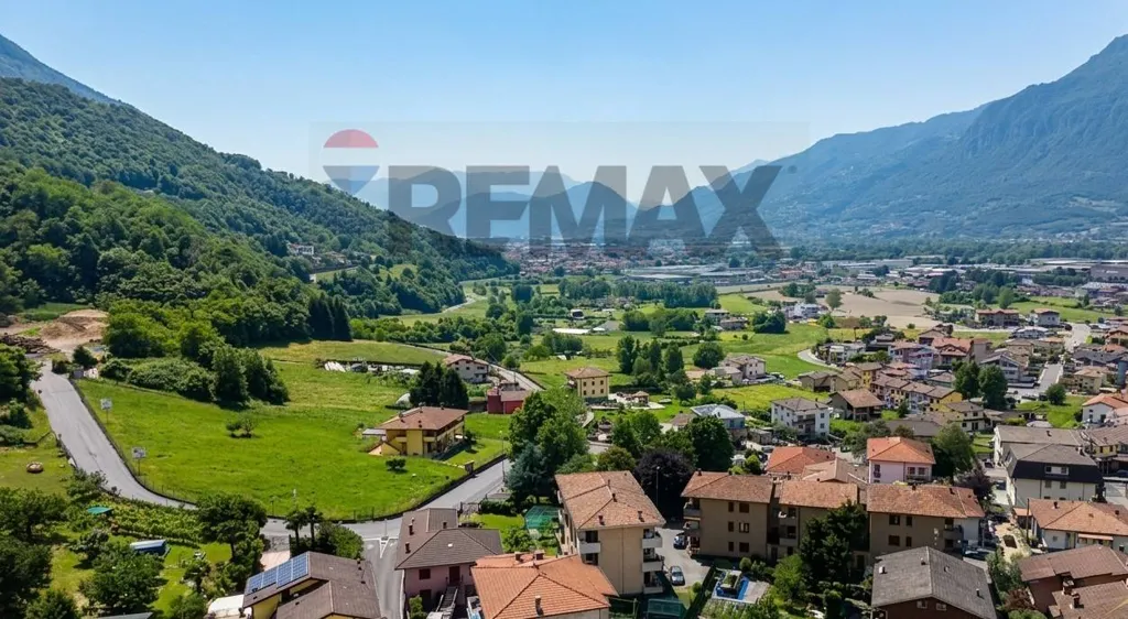 Developable Building in Pian Camuno Centre