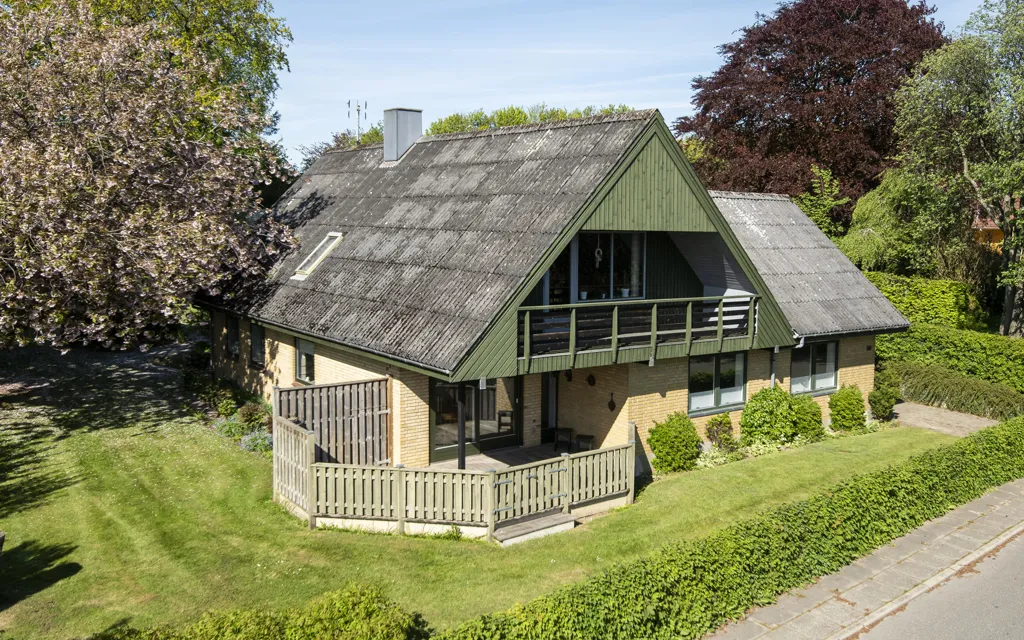 Vue aérienne - Spacious House with Workshop Garage in Tårs