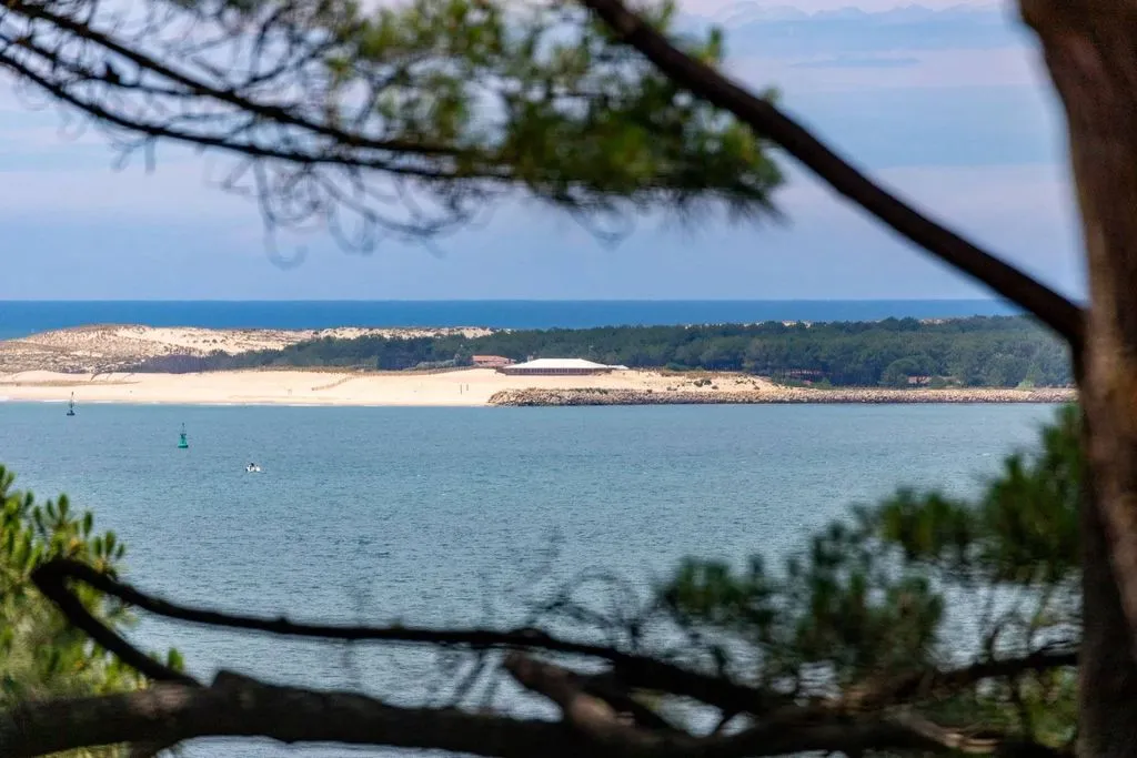 Luxury Apartment with Sea View in La Teste-de-Buch