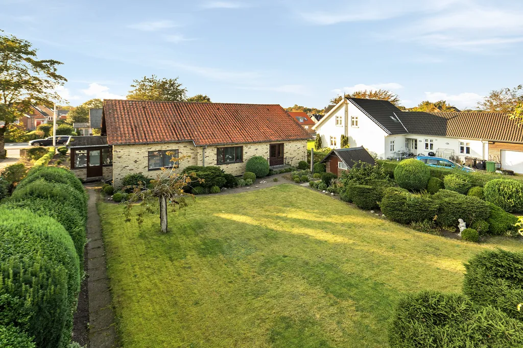 Vue aérienne - Charming Villa with Garden in Vinderup Centre