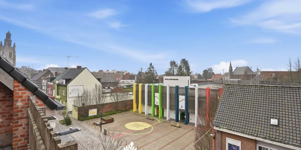 Aed - Modern Apartment with Lift in Roeselare