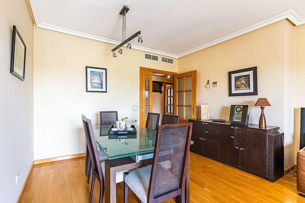 Salle à manger - Penthouse with Pool in Prado de Somosaguas