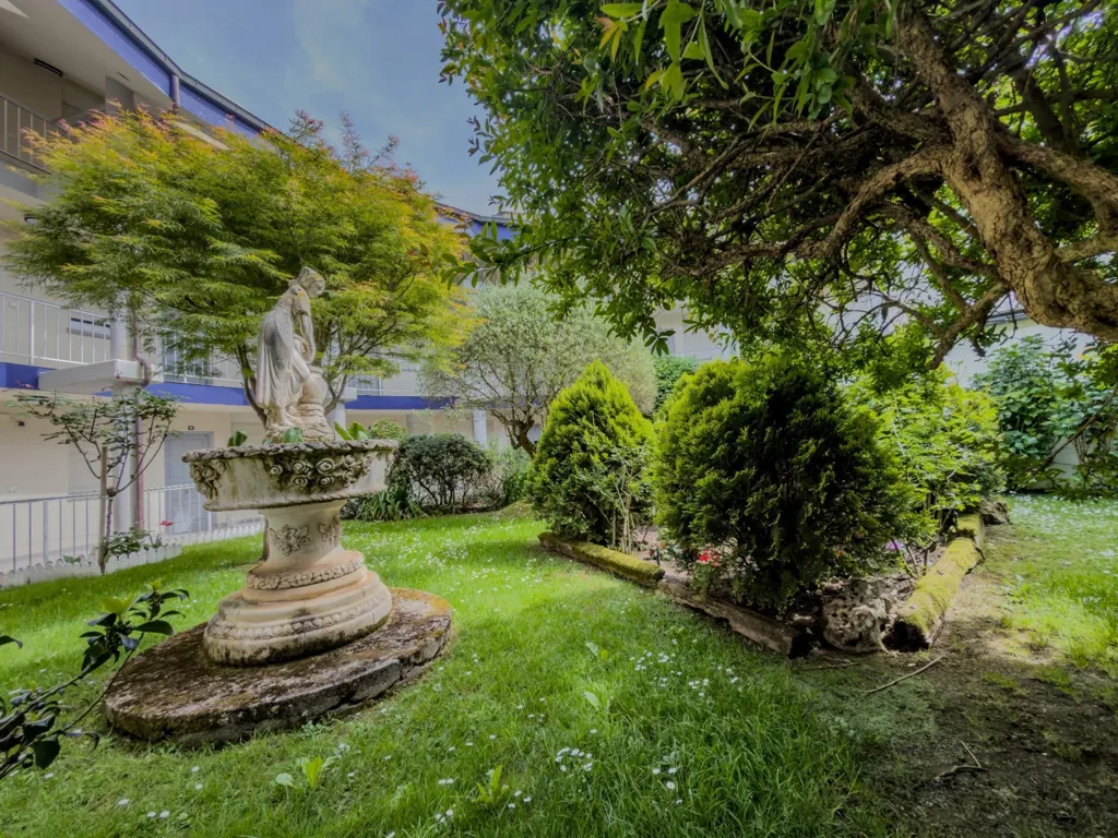 Jardin - Apartment with Sea View in Somo, Cantabria
