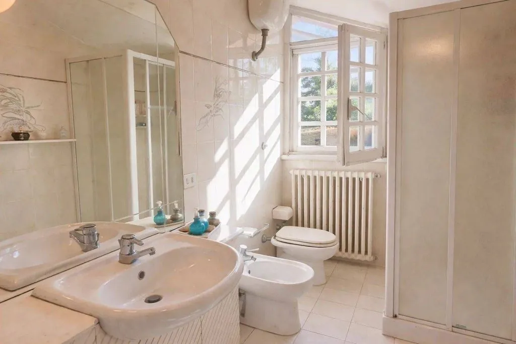 Vannitoad - Luxury Villa with Panoramic Views in Colleromano, Rome