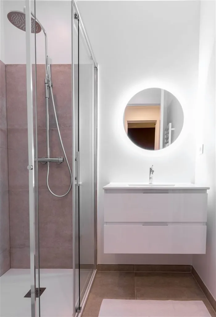 Salles de bain - Appartement Meublé de Standing près de la Place Stéphanie