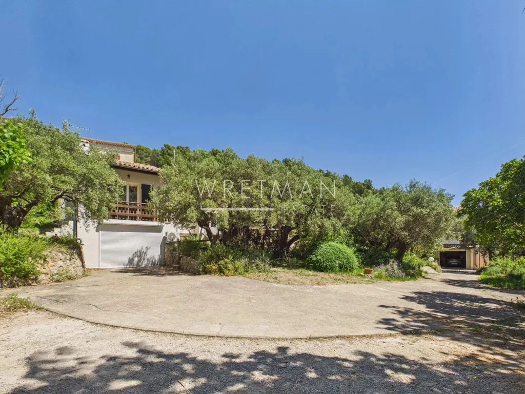 Välivaade - Luxury Property with Two Villas in Draguignan