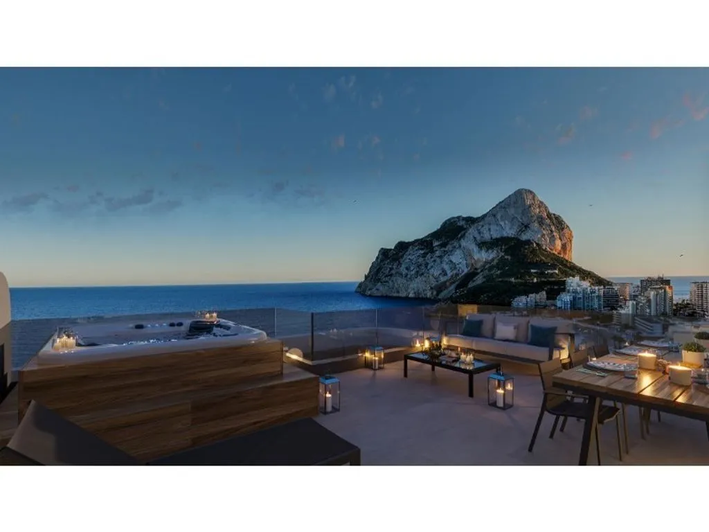 Terrass - 3-Bedroom Beachfront Flat in Calpe