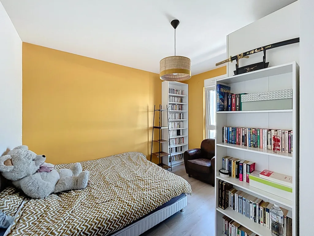 Bedrooms - Duplex with Terrace in Modern Residence