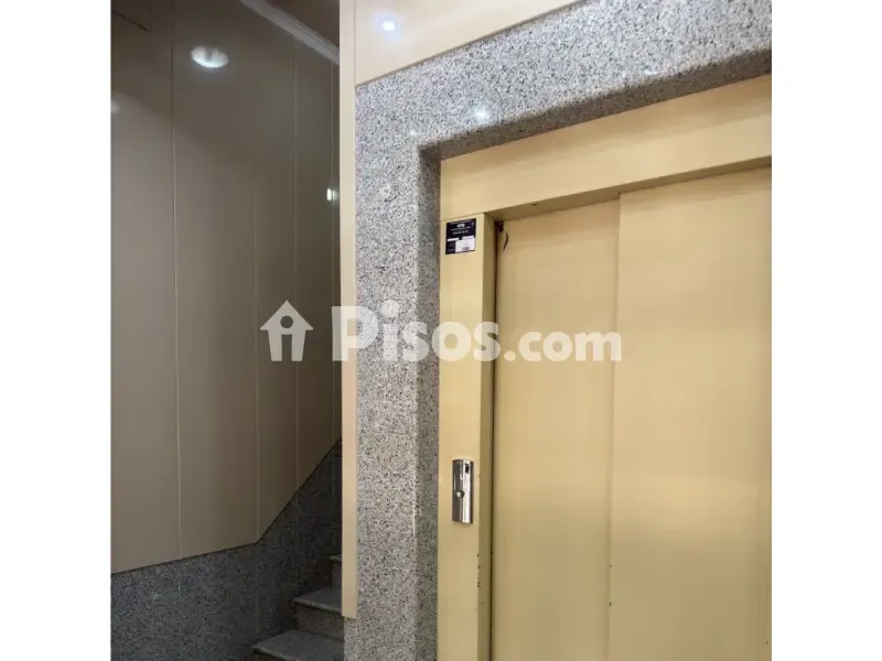 Ingresso - Apartment with Terrace in Cáceres R-66