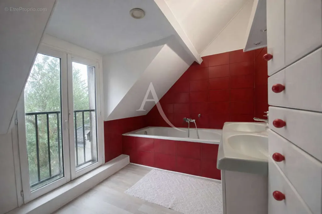 Vannitoad - Charming House with Garden in Olivet