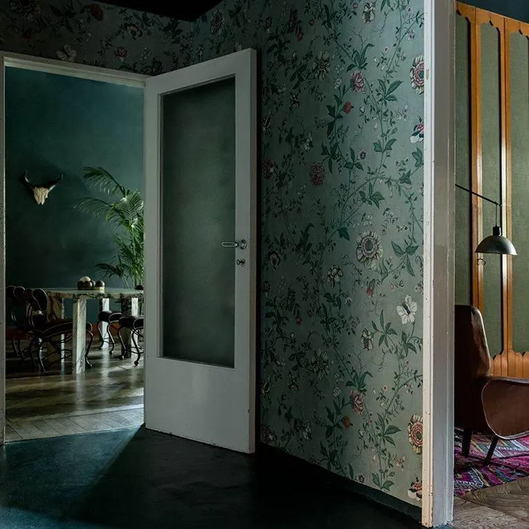 Esik - Historic Apartment with Courtyard in Florence