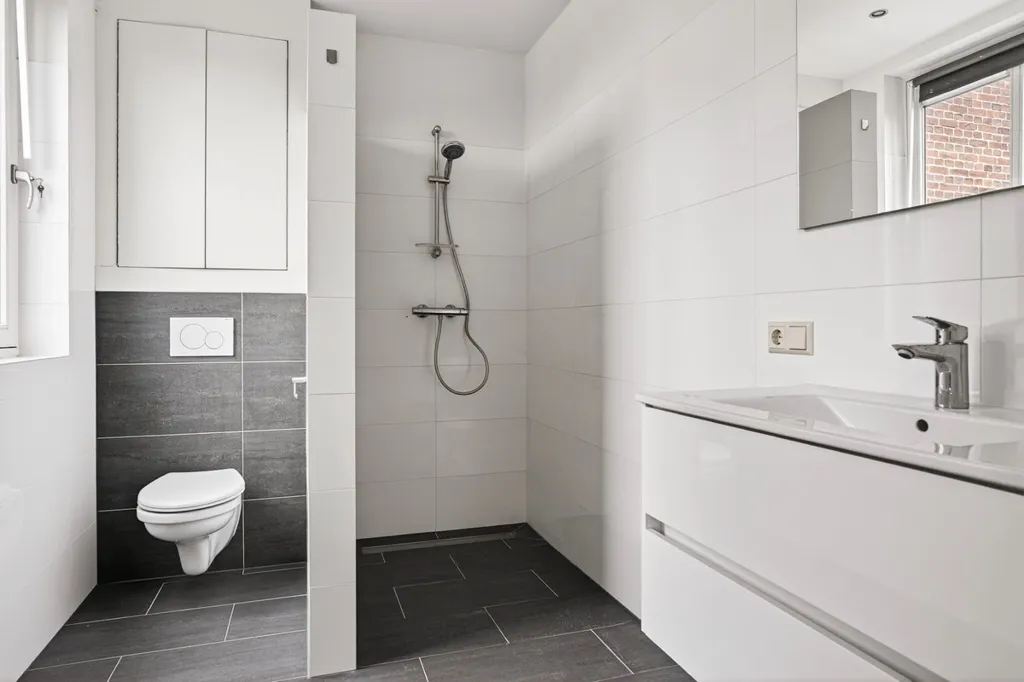Vannitoad - Spacious Apartment with Balcony in Arnhem