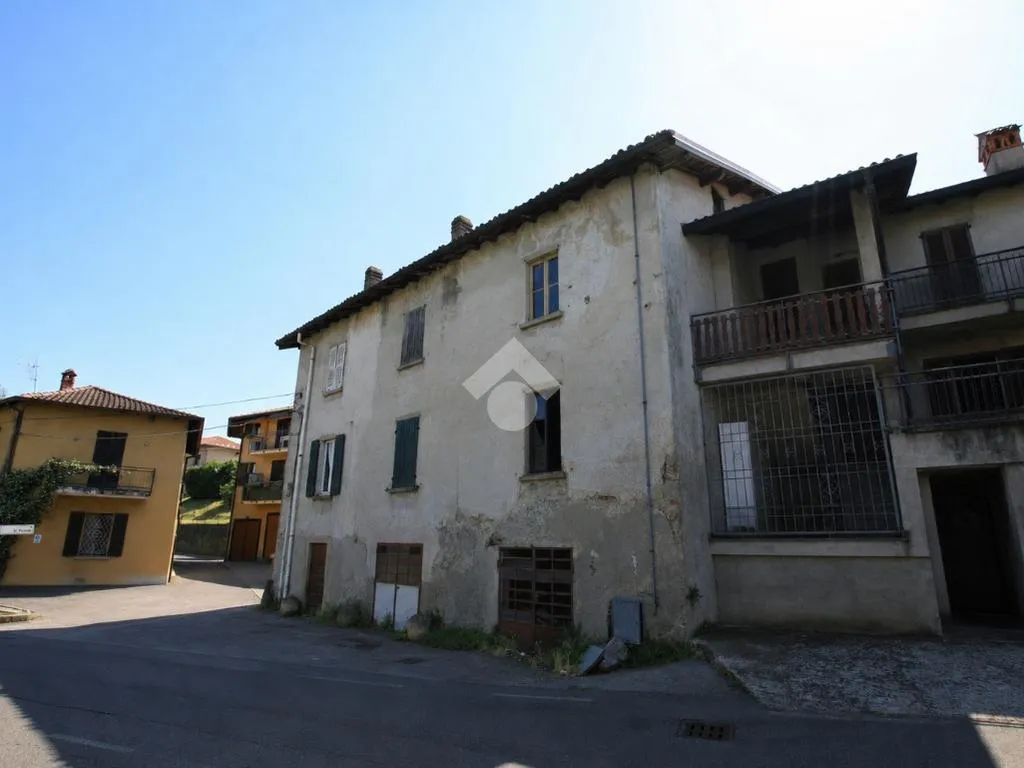 Exterior - Rustic Property for Renovation in Garbagnate Monastero