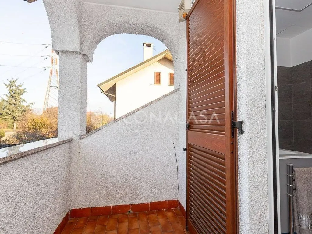 Rõdu - Luxury Villa with Garden in Brugherio