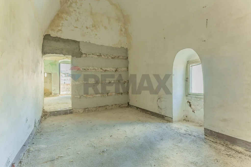 Toad - Semi-detached House with Terrace in Triggiano