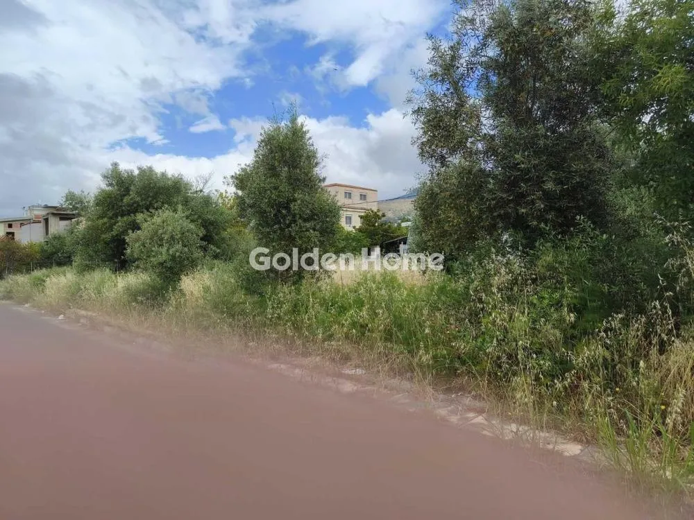 Jardin - Corner Plot with Mountain View in Ano Liosia