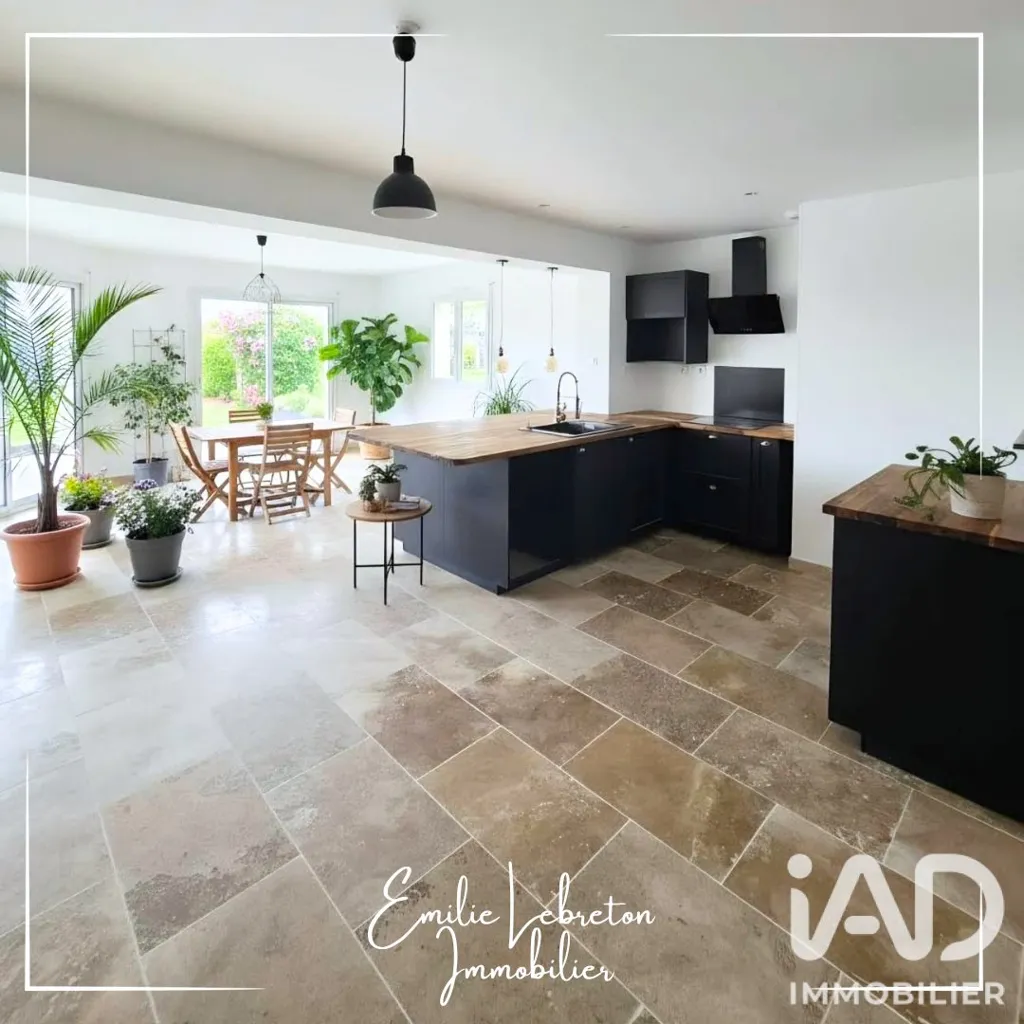 Cuisine - Maison de Plain-Pied avec Jardin à Le Thil-Riberpré