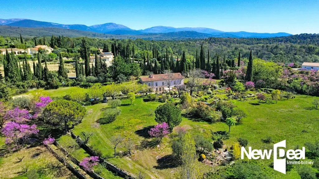 Õhuvaade - Authentic Bastide with Jacuzzi in Tourrettes
